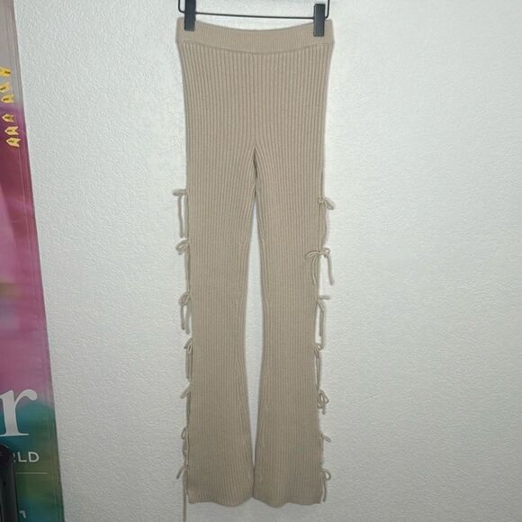 Guizio Cashmere Ribbed Knit Tie Pants and Cropped Top Small Oatmeal Revolve - Picture 3 of 16